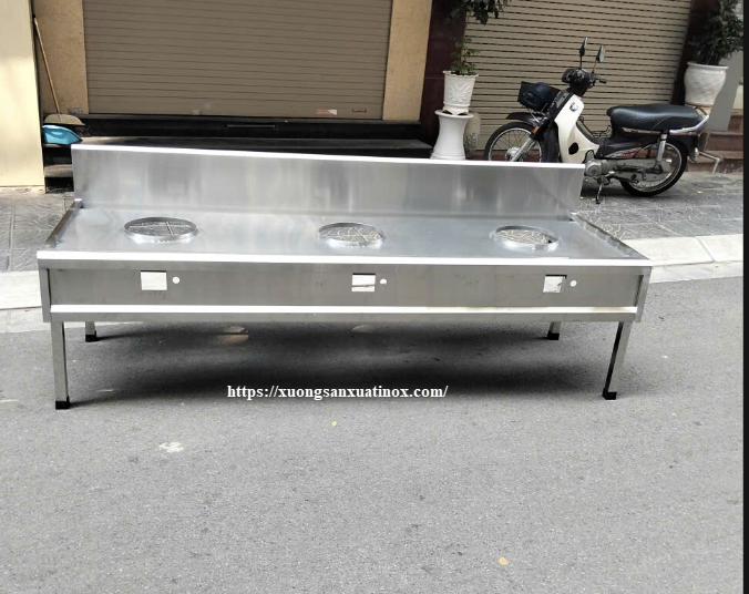 Bếp công nghiệp nhà hàng