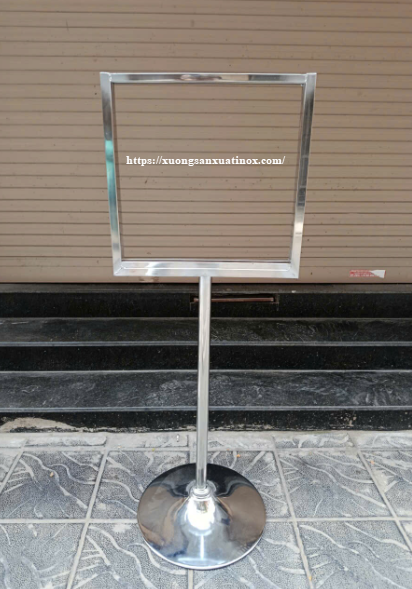 https://xuongsanxuatinox.com/Biển chỉ dẫn inox cho khách sạn Hình ảnh
