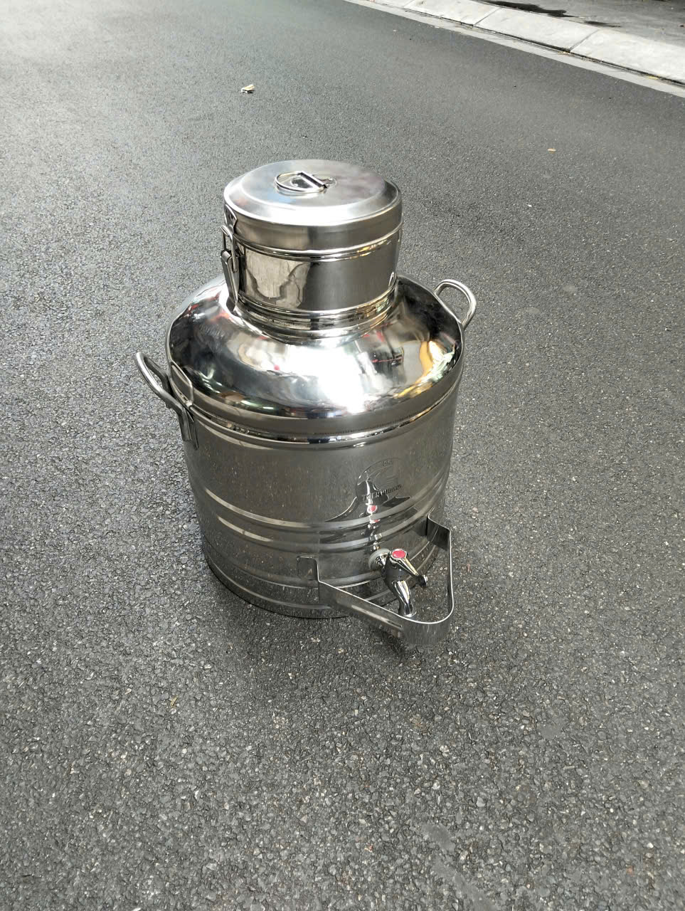 https://xuongsanxuatinox.com/z7523150267302_444ef8c737cd7079bed0c5d6aa4ad9c4