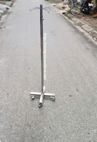 https://xuongsanxuatinox.com/Cây treo truyền dịch giá rẻ Hình ảnh