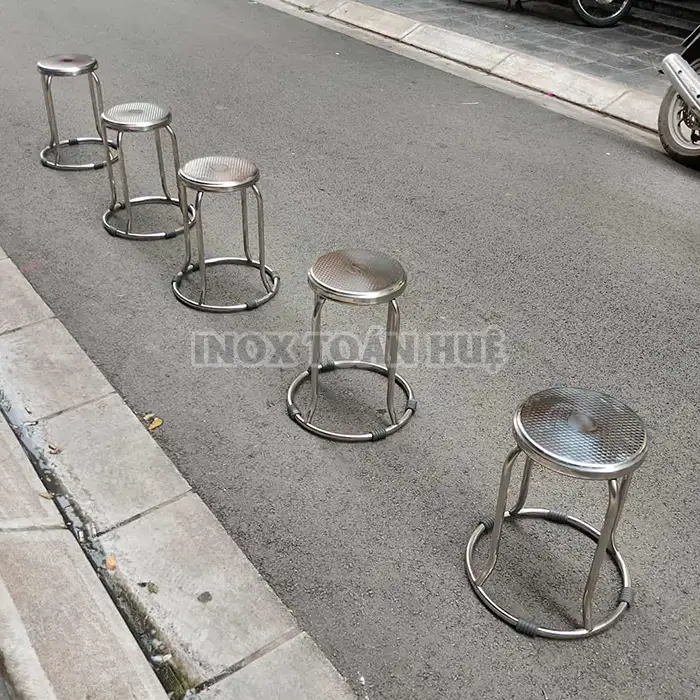 https://xuongsanxuatinox.com/ghế tròn inox 304