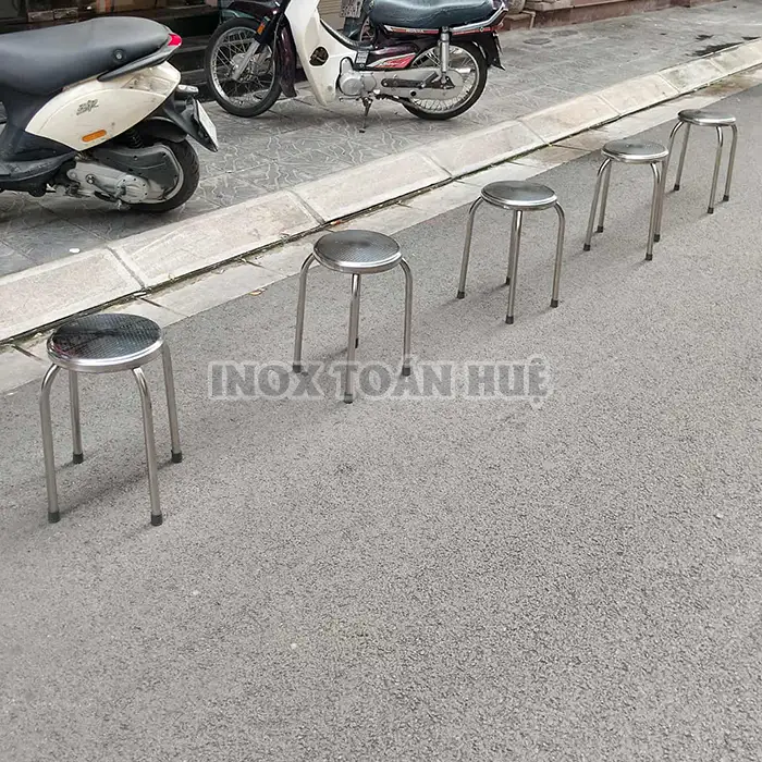 https://xuongsanxuatinox.com/ghế inox mặt tròn 2