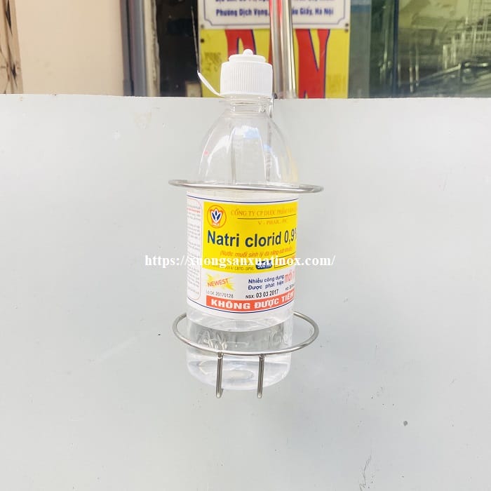 https://xuongsanxuatinox.com/Giá để chai sát khuẩn inox -Hình ảnh