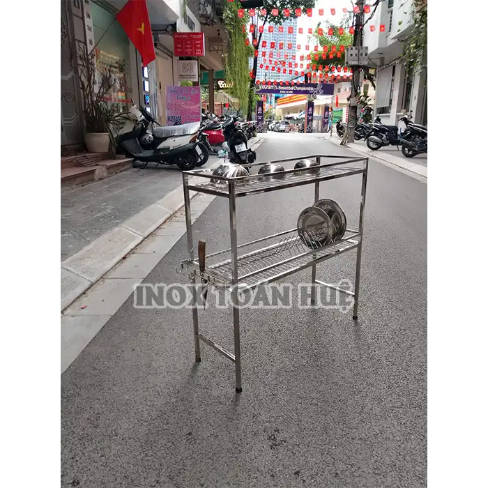 https://xuongsanxuatinox.com/Giá để đồ bếp 2 tầng inox 1