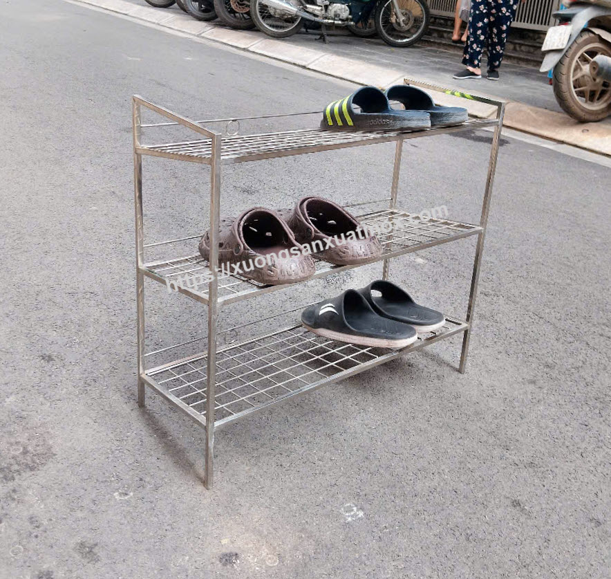 https://xuongsanxuatinox.com/gia-de-giay-dep-inox-3-tang-2