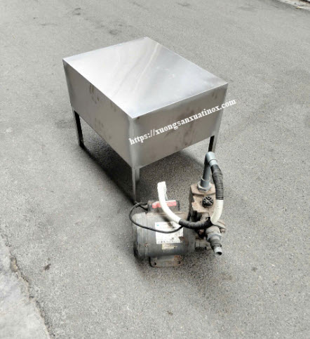 Hộp Che Máy Bơm Nước Inox Ngoài Trời