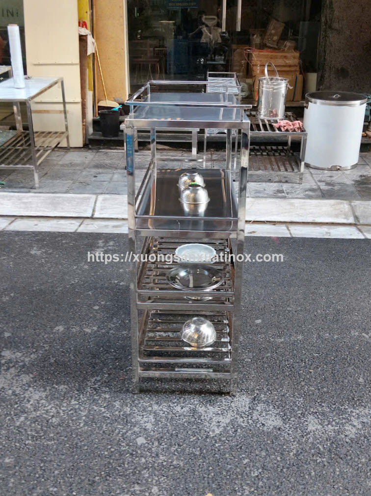 https://xuongsanxuatinox.com/kệ inox 4 tầng nhà bếp giá rẻ