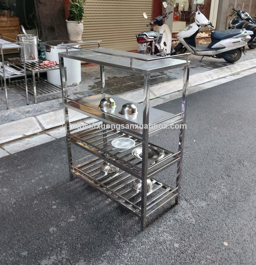 https://xuongsanxuatinox.com/kệ inox 4 tầng để chén bát