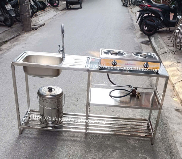 https://xuongsanxuatinox.com/Kệ bếp từ inox bếp ga-Hình ảnh