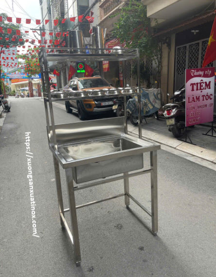 https://xuongsanxuatinox.com/2026-06-15_17-02-05