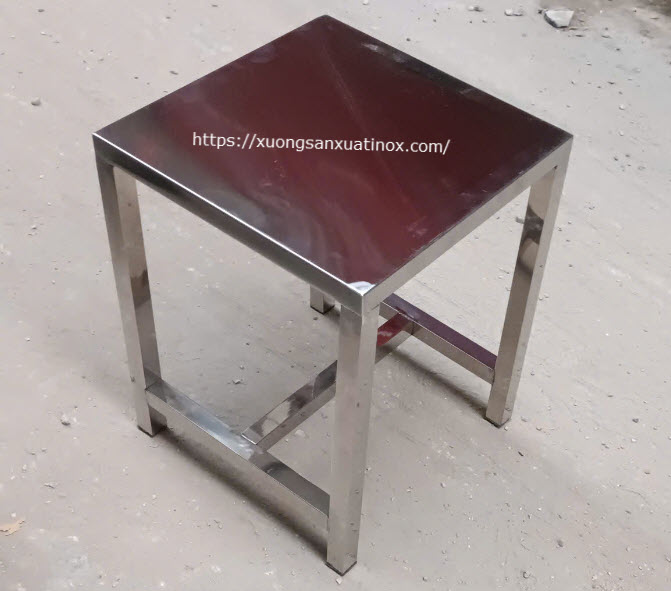 https://xuongsanxuatinox.com/Kệ để đồ inox dành cho gia đình-Hình ảnh