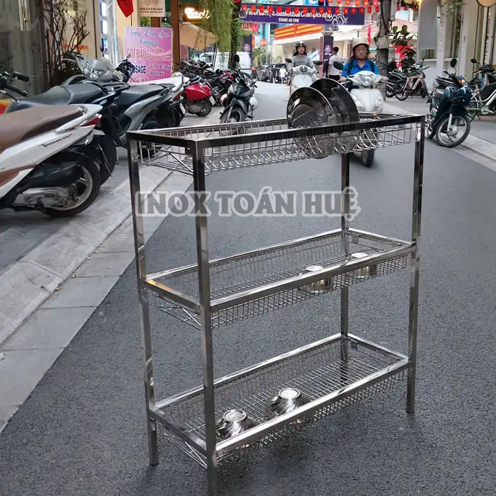 https://xuongsanxuatinox.com/kệ inox 3 tầng có chân 1