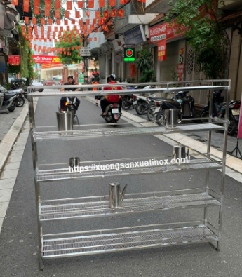 https://xuongsanxuatinox.com/ke-inox-5-tang-da-nang-1