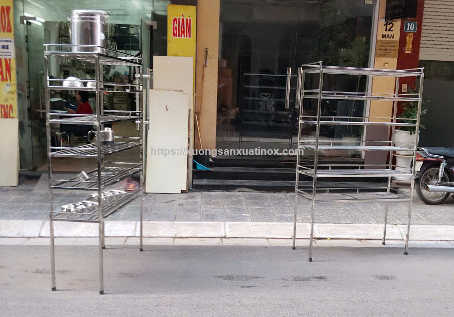 https://xuongsanxuatinox.com/Gia công Kệ inox 6 tầng