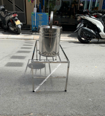 https://xuongsanxuatinox.com/Kệ Để Đồ Inox 304 Hình ảnh