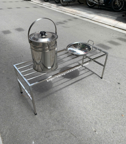 https://xuongsanxuatinox.com/kệ để đồ inox 1 tầng giá rẻ Hình ảnh