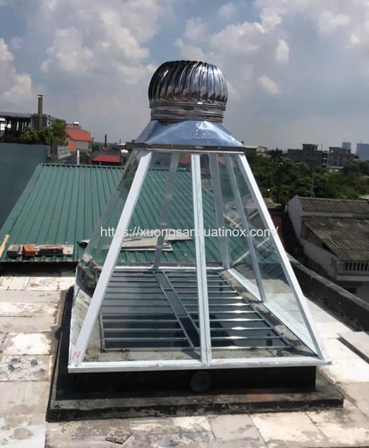 https://xuongsanxuatinox.com/Quả cầu thông gió bằng 2 - Hình ảnh