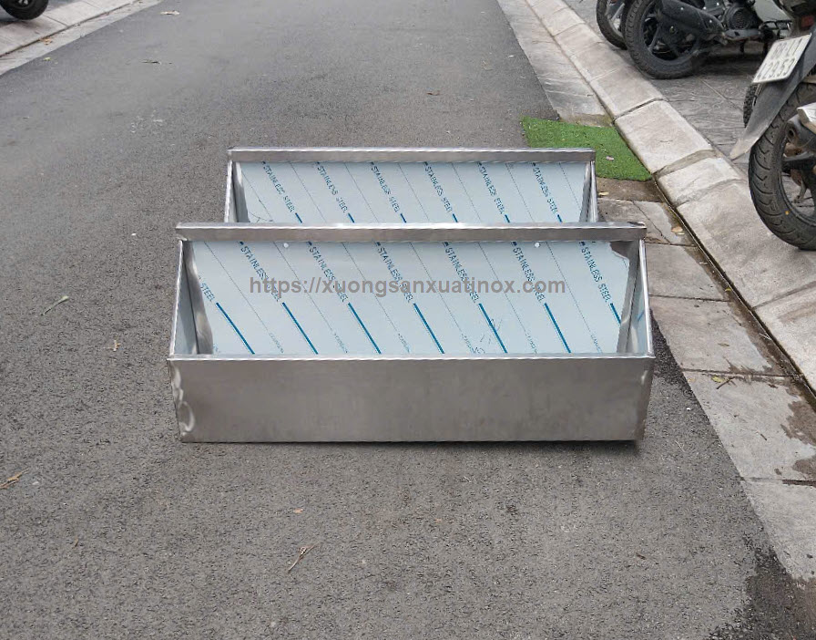 Máng tiểu nam inox công nghiệp
