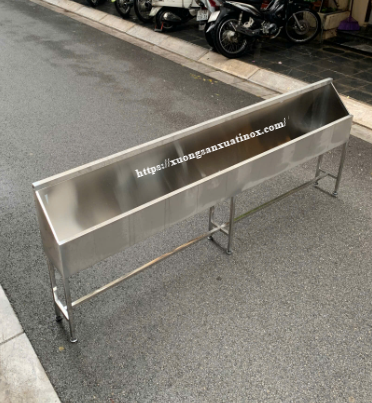 https://xuongsanxuatinox.com/Máng tiểu nam inox giá rẻ Hình ảnh