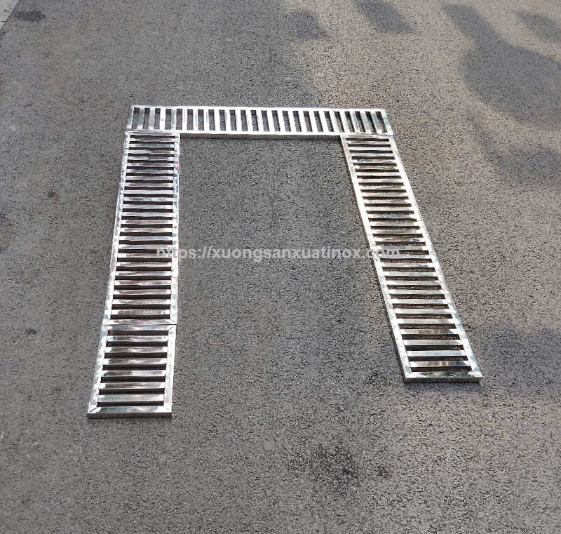 Nắp đậy mương thoát sàn inox