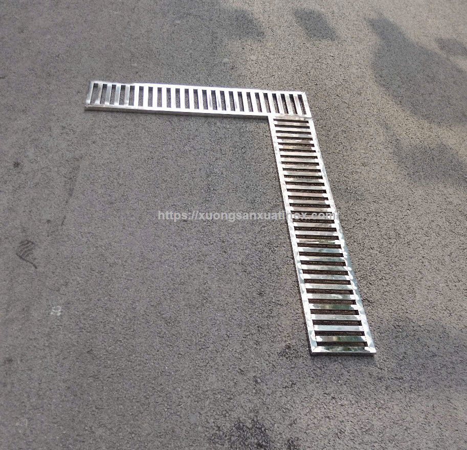 Nắp rãnh thoát nước inox