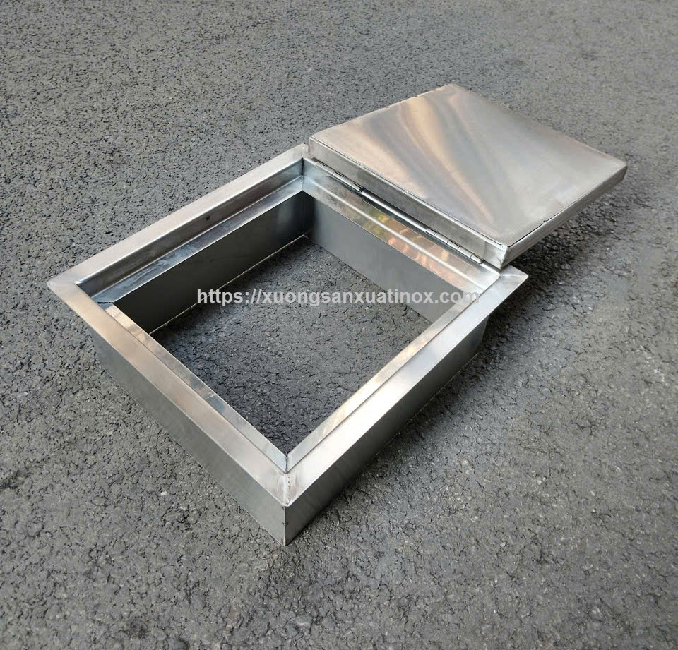 https://xuongsanxuatinox.com/nắp inox thùng rác âm bàn bếp - Hình ảnh
