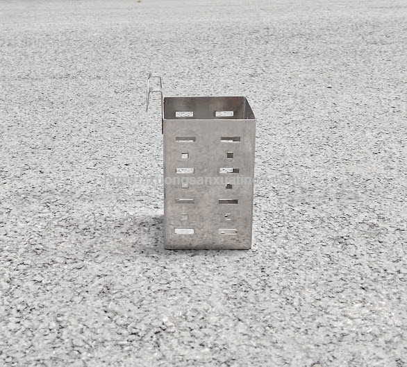 https://xuongsanxuatinox.com/Ống đựng đũa inox 304 4