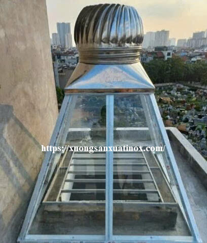 Quả cầu thông gió giếng trời