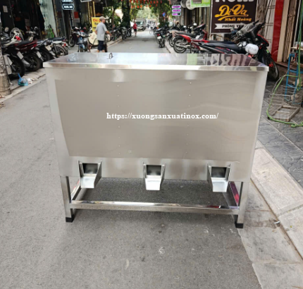 https://xuongsanxuatinox.com/Thùng đựng gạo inox nhà xưởng Hình ảnh