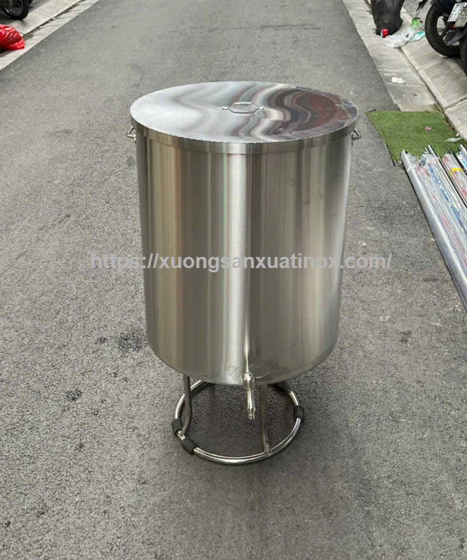 Thùng đựng nước inox hình trụ tròn