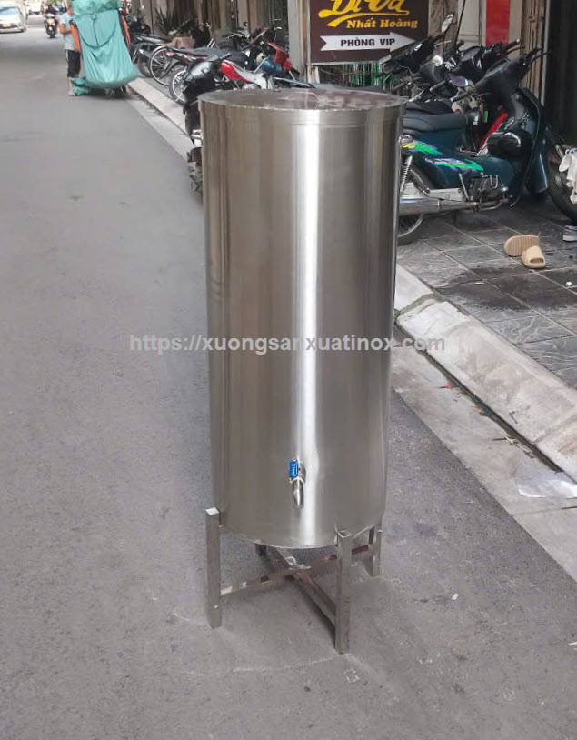 https://xuongsanxuatinox.com/thung-inox-dung-nuoc-sinh-hoat-4
