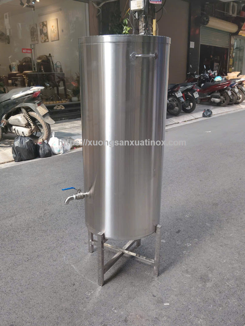 https://xuongsanxuatinox.com/thung-inox-dung-nuoc-sinh-hoat-7