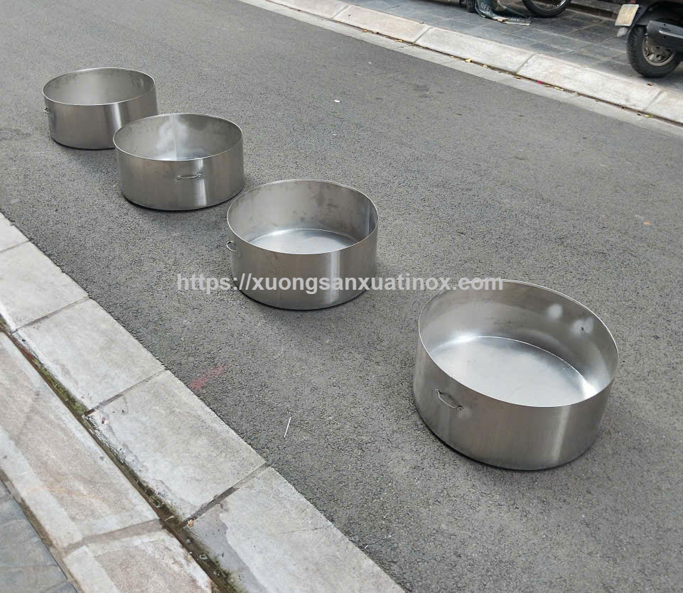 thung-inox-dung-tro-hoa-vang-gia-re