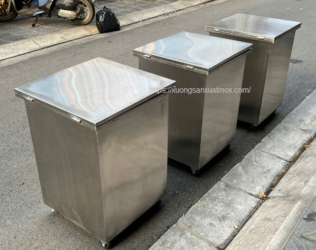 https://xuongsanxuatinox.com/thung-rac-inox-304-cao-cap-2