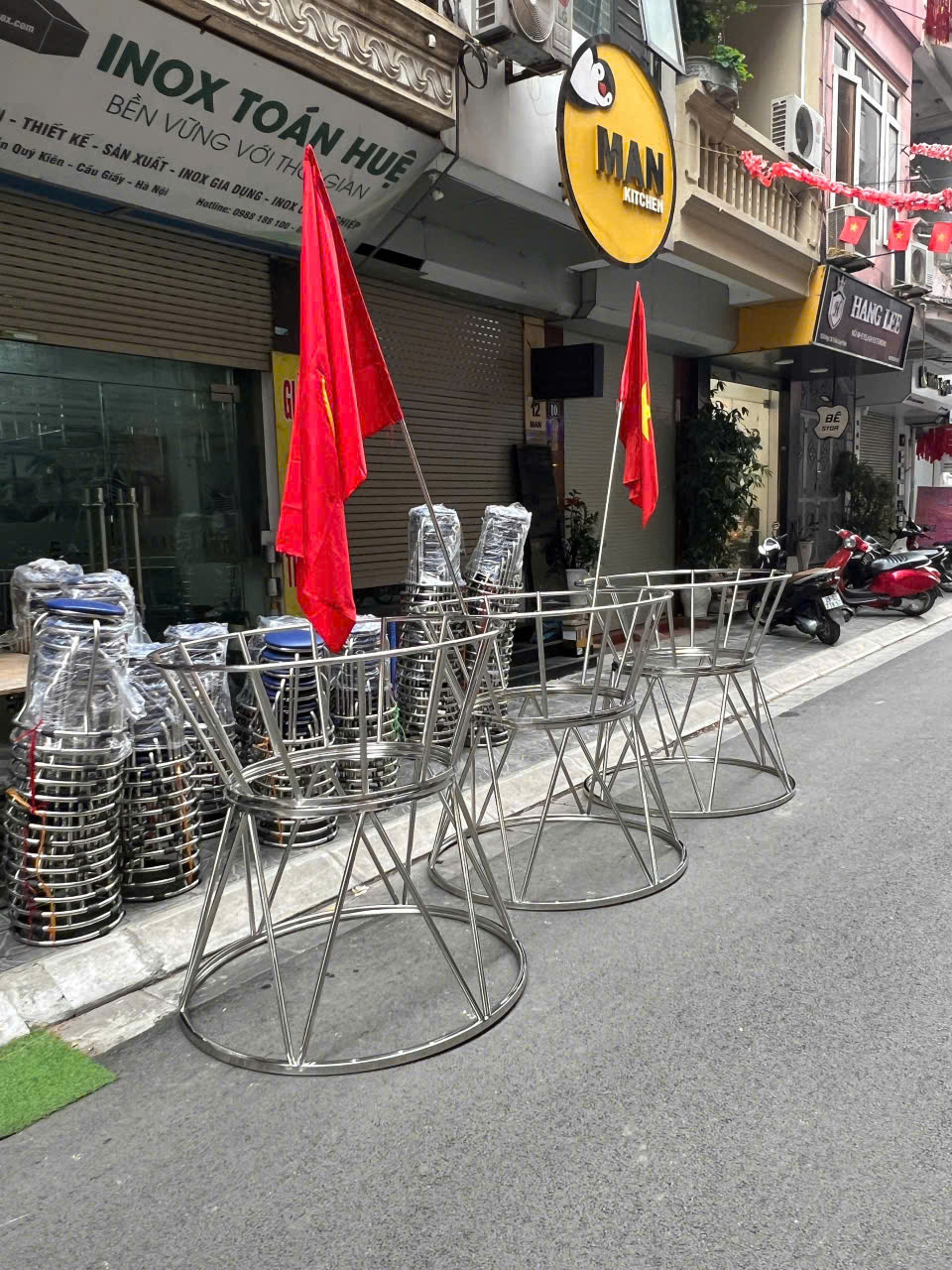 https://xuongsanxuatinox.com/vong-tron-cam-co-inox-304-1