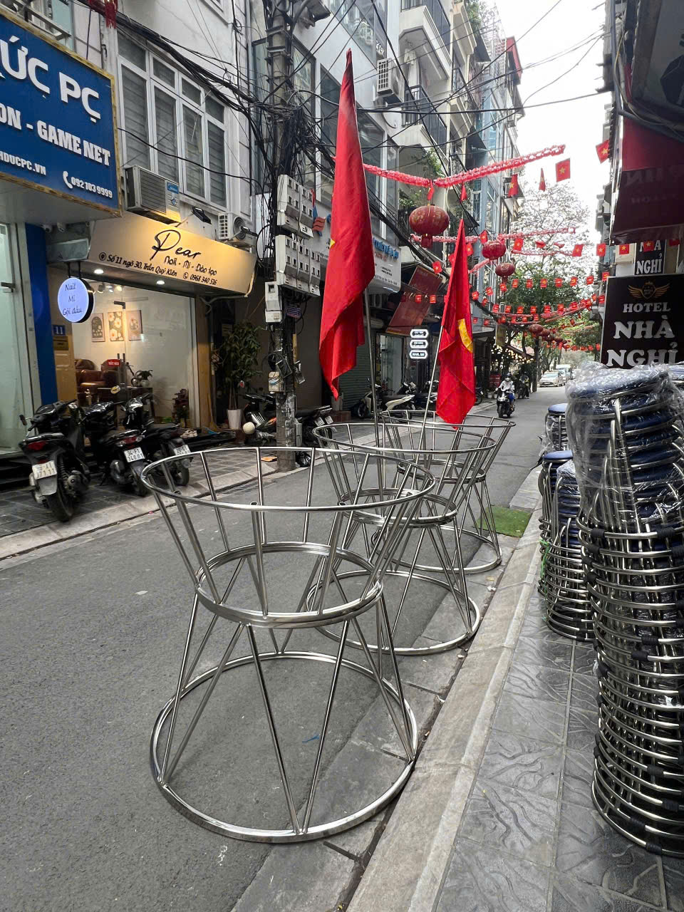 https://xuongsanxuatinox.com/vong-tron-cam-co-inox-304-3