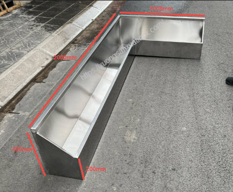 Máng tiểu inox nam dành cho nhà hàng