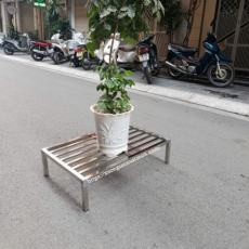 Kệ inox để bình hoa