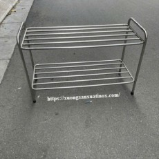 Kệ inox để giày dép 2 tầng
