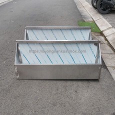 Máng tiểu nam inox công nghiệp