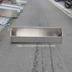 Máng tiểu nam inox dạng máng