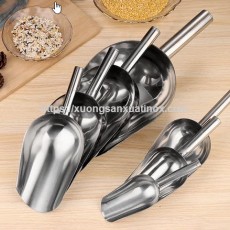 Muôi xúc đá inox