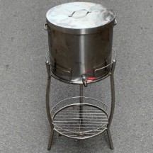 Thùng inox 15L có chân đế