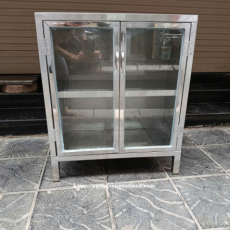 Tủ inox hai cánh kính